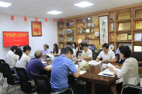 市侨联传达学习贯彻中国侨联十一届五次常委会议和广东省侨联十二届二次常委会议精神